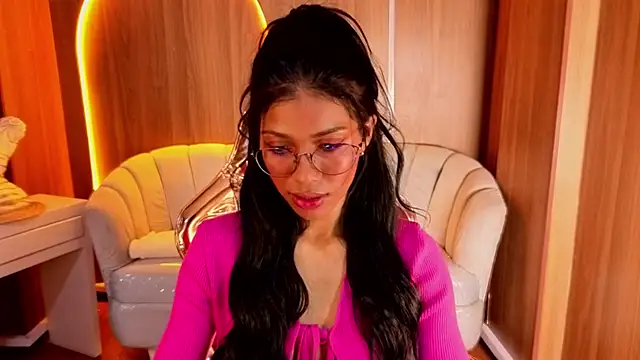 Alina b  online show from 07-18-26, 07:50