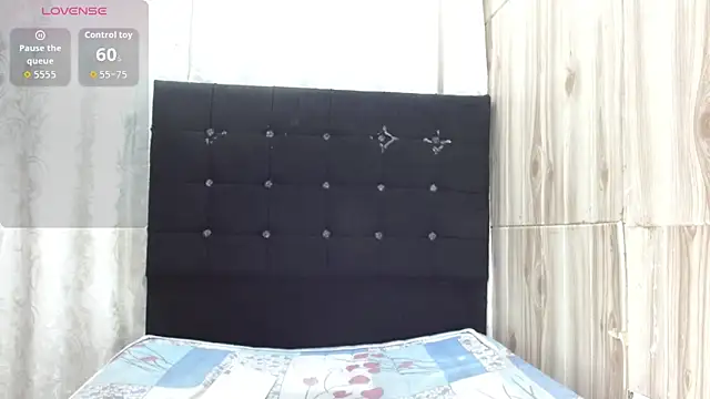 Snapshot of Camil4_milf_1 chatting on 02-22-26, 12:15 Camil4 milf 1 online show from 02-22-26, 12:15