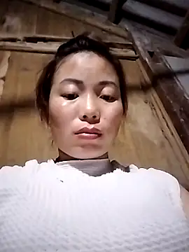 Snapshot of Ella-aa chatting on 02-16-26, 02:35 Ella-aa online show from 02-16-26, 02:35