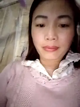 Ella-aa online show from 03-12-26, 10:05