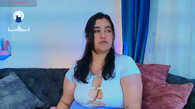 Snapshot of dani_vemom chatting on 02-25-26, 07:45 dani vemom online show from 02-25-26, 07:45