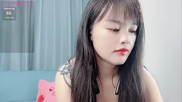Snapshot of xianxian-baby chatting on 03-23-26, 06:34 xianxian-baby online show from 03-23-26, 06:34
