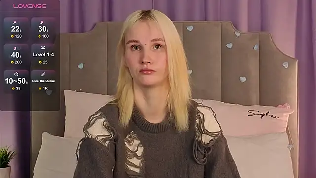 Snapshot of CrystalLili chatting on 02-18-26, 03:46 CrystalLili online show from 02-18-26, 03:46