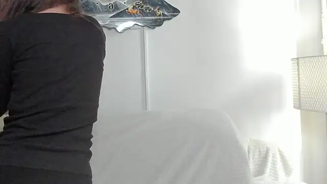 Snapshot of Yala_11 chatting on 02-05-26, 11:15 Yala 11 online show from 02-05-26, 11:15