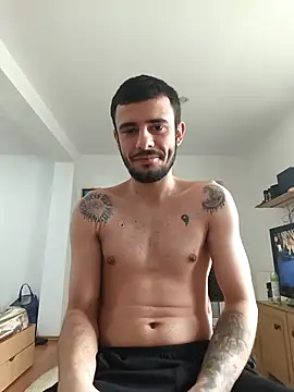 Snapshot of sammyfgm chatting on 02-01-26, 10:25 sammyfgm online show from 02-01-26, 10:25