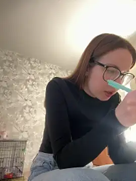 Snapshot of MalliSun chatting on 02-02-26, 12:04 MalliSun online show from 02-02-26, 12:04