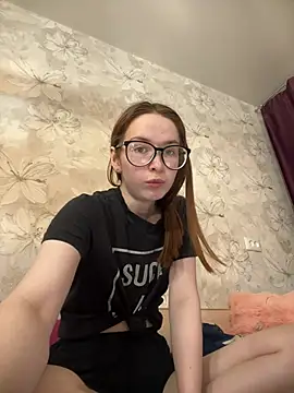 Snapshot of MalliSun chatting on 02-05-26, 01:05 MalliSun online show from 02-05-26, 01:05