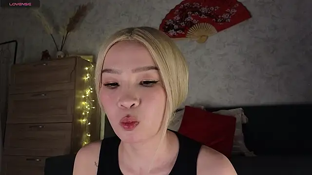 saya li11 online show from 02-09-26, 04:27