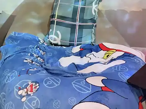 Snapshot of Osmeely chatting on 03-10-26, 08:14 Osmeely online show from 03-10-26, 08:14