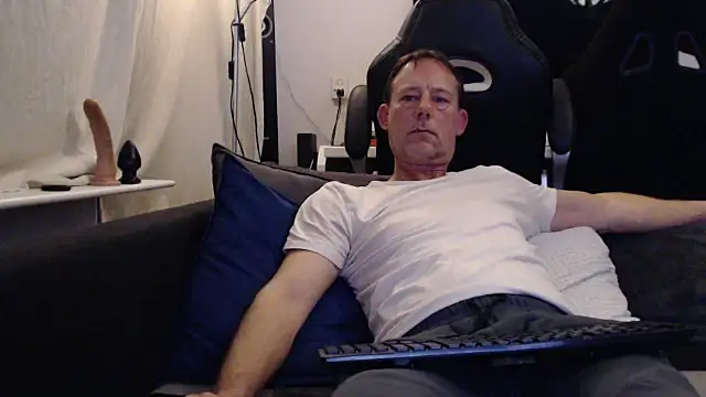Snapshot of Sexy_Ass_Mike chatting on 03-08-26, 10:46 Sexy Ass Mike online show from 03-08-26, 10:46