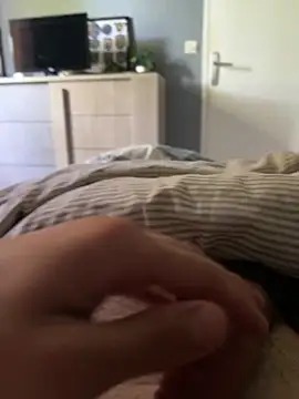 Snapshot of magicdickx21 chatting on 05-20-26, 10:32 magicdickx21 online show from 05-20-26, 10:32