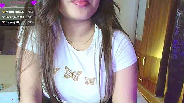 Snapshot of Yara-143 chatting on 02-27-26, 08:09 Yara-143 online show from 02-27-26, 08:09