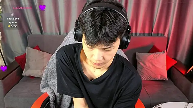 Snapshot of XanneLL chatting on 02-22-26, 08:07 XanneLL online show from 02-22-26, 08:07