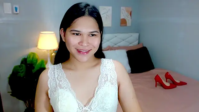 Snapshot of alianabrooks chatting on 05-06-26, 02:44 alianabrooks online show from 05-06-26, 02:44