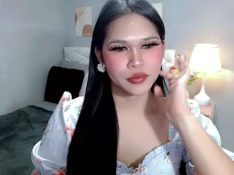 Snapshot of alianabrooks chatting on 05-15-26, 03:08 alianabrooks online show from 05-15-26, 03:08