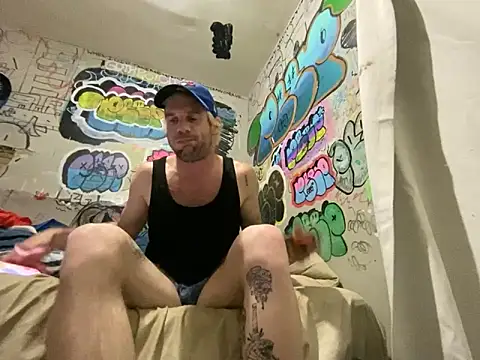 Snapshot of gothboiplzty chatting on 06-18-26, 07:52 gothboiplzty online show from 06-18-26, 07:52