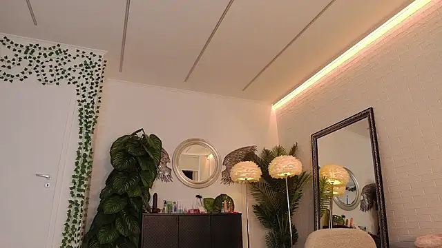 AnnastasiaJune online show from 03-25-26, 06:41