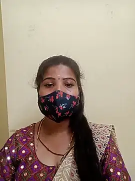 Snapshot of Madhusri_Tamil_Telugu chatting on 02-10-26, 09:24 Madhusri Tamil Telugu online show from 02-10-26, 09:24