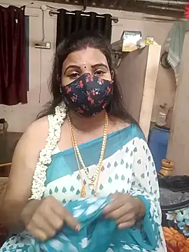 Snapshot of Madhusri_Tamil_Telugu chatting on 04-20-26, 10:11 Madhusri Tamil Telugu online show from 04-20-26, 10:11