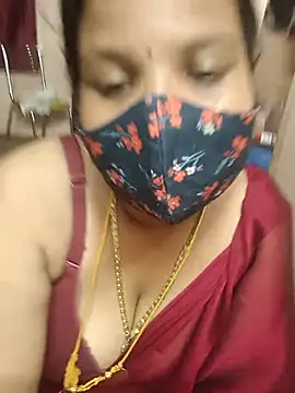 Snapshot of Madhusri_Tamil_Telugu chatting on 05-20-26, 05:30 Madhusri Tamil Telugu online show from 05-20-26, 05:30