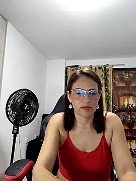 Snapshot of amelie_rose__ chatting on 02-05-26, 03:55 amelie rose online show from 02-05-26, 03:55