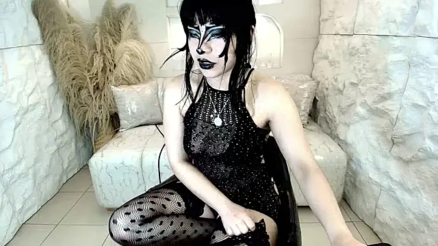 Snapshot of vampkitty_r chatting on 02-24-26, 01:14 vampkitty r online show from 02-24-26, 01:14