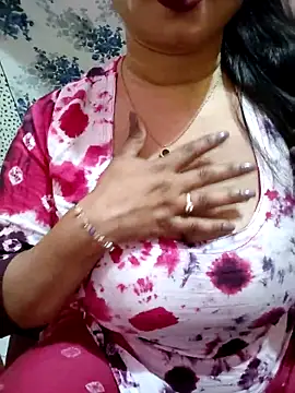 Snapshot of PARI51 chatting on 02-26-26, 09:14 PARI51 online show from 02-26-26, 09:14