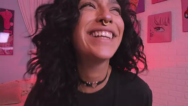 Snapshot of Cleo_Foxx chatting on 06-18-26, 11:47 Cleo Foxx online show from 06-18-26, 11:47