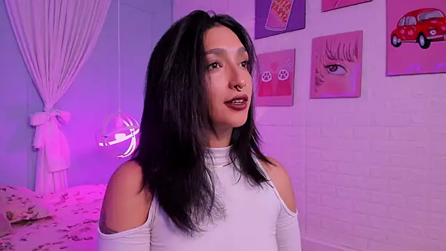 Snapshot of Cleo_Foxx chatting on 06-24-26, 12:04 Cleo Foxx online show from 06-24-26, 12:04