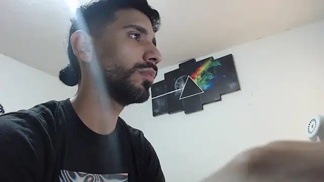 Arabianboyq online show from 03-11-26, 06:47