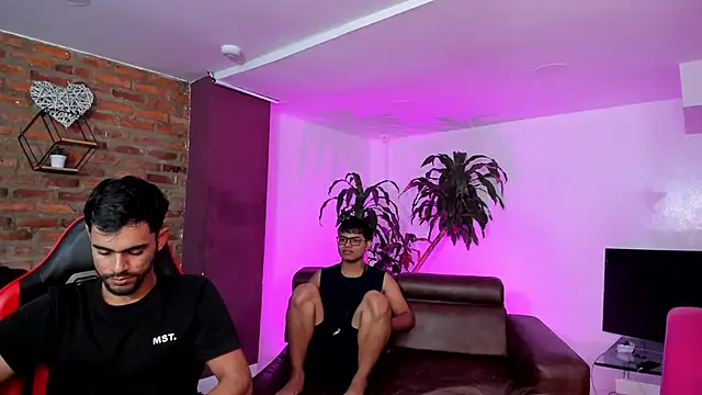 Snapshot of Bad_Boys777 chatting on 02-05-26, 10:03 Bad Boys777 online show from 02-05-26, 10:03