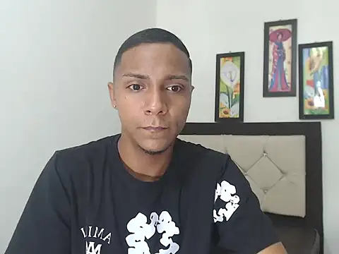 hotboyluxe online show from 02-18-26, 02:51