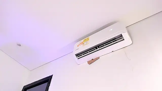 Snapshot of liorah_wolf chatting on 02-09-26, 08:02 liorah wolf online show from 02-09-26, 08:02