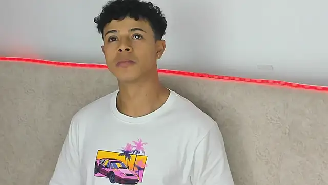 Snapshot of _Alex_Colton chatting on 02-28-26, 10:11 Alex Colton online show from 02-28-26, 10:11