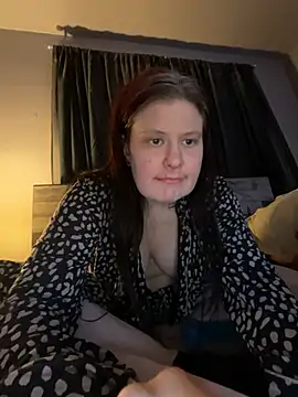 Snapshot of JulietteLatte chatting on 02-01-26, 02:32 JulietteLatte online show from 02-01-26, 02:32