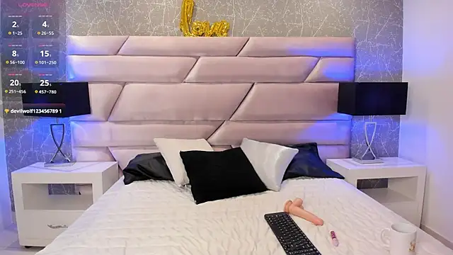 Scarlett Viibe online show from 03-25-26, 12:11