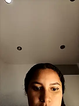 LiaRose- online show from 04-08-26, 09:31