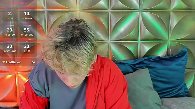 Snapshot of DannyParker_ chatting on 02-11-26, 04:45 DannyParker online show from 02-11-26, 04:45