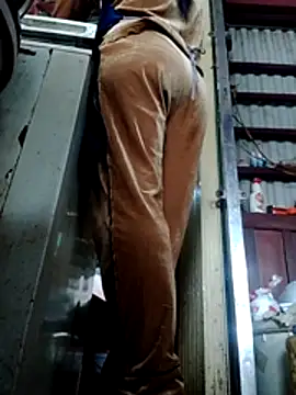 YIYI-502 online show from 02-07-26, 04:38