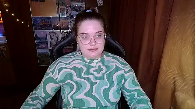 Snapshot of Teasing_Dora chatting on 02-03-26, 11:54 Teasing Dora online show from 02-03-26, 11:54