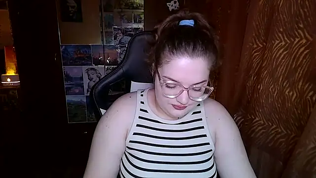 Snapshot of Teasing_Dora chatting on 02-09-26, 06:28 Teasing Dora online show from 02-09-26, 06:28