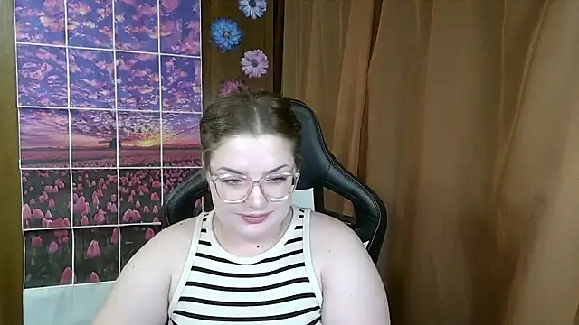 Teasing Dora online show from 07-09-26, 12:26