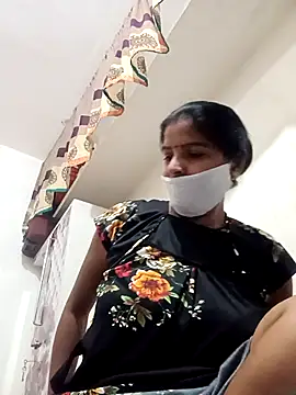 punamji sexe online show from 02-20-26, 07:43