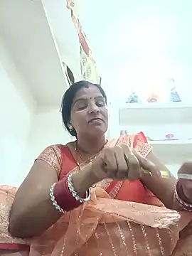 Snapshot of punamji_sexe chatting on 05-27-26, 05:54 punamji sexe online show from 05-27-26, 05:54