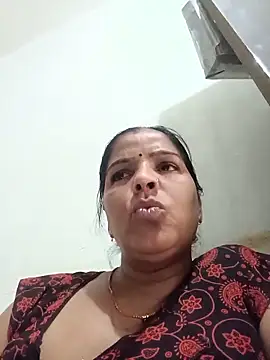 Snapshot of punamji_sexe chatting on 05-31-26, 03:36 punamji sexe online show from 05-31-26, 03:36