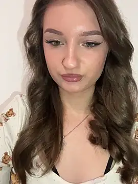 Snapshot of Green_eyes_lady chatting on 02-01-26, 11:53 Green eyes lady online show from 02-01-26, 11:53