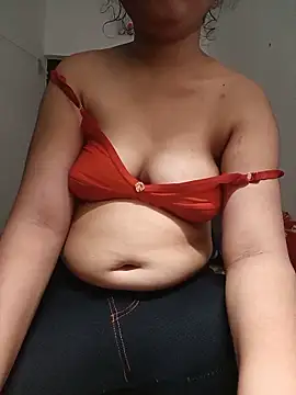 Snapshot of Sexy_--2 chatting on 06-07-26, 05:22 Sexy --2 online show from 06-07-26, 05:22