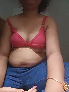 Snapshot of Sexy_--2 chatting on 06-14-26, 10:06 Sexy --2 online show from 06-14-26, 10:06