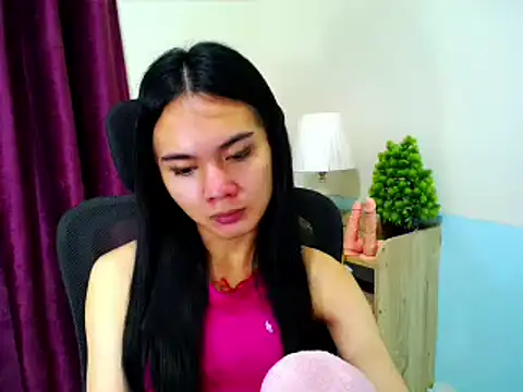 Snapshot of devine_goddess chatting on 02-20-26, 01:11 devine goddess online show from 02-20-26, 01:11