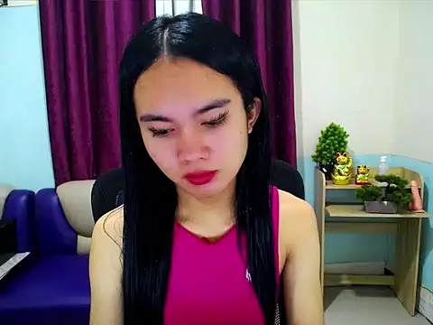 Snapshot of devine_goddess chatting on 04-19-26, 02:16 devine goddess online show from 04-19-26, 02:16
